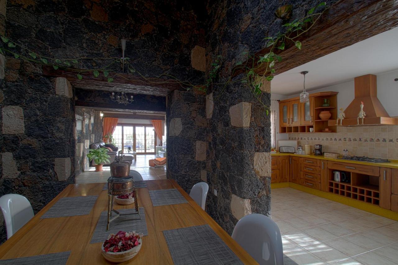 Villa Los Volcanes El Charco  Exterior photo