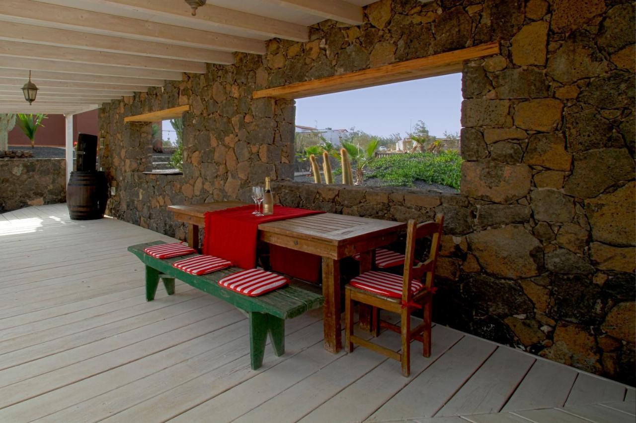 Villa Los Volcanes El Charco  Exterior photo